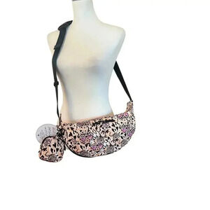 BETSY JOHNSON NWT shoulder bag with attaching coin purse cheetah